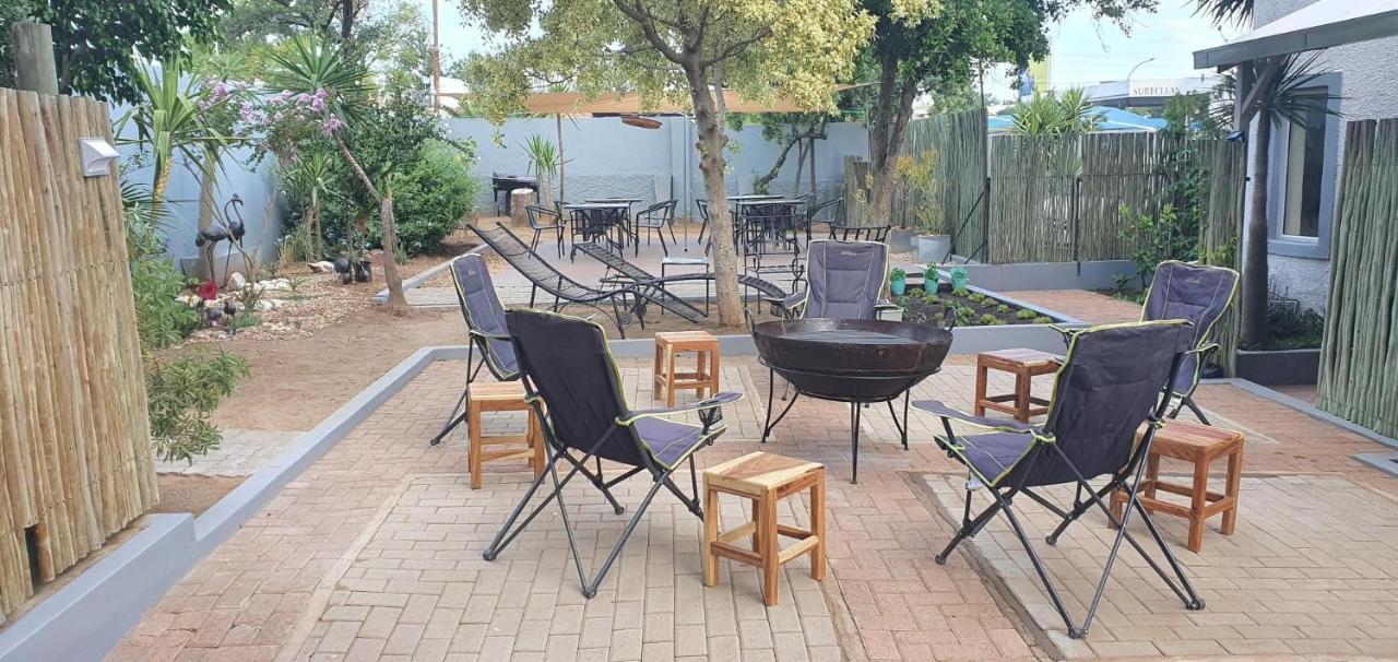 Vondelhof Guesthouse Windhoek Dış mekan fotoğraf